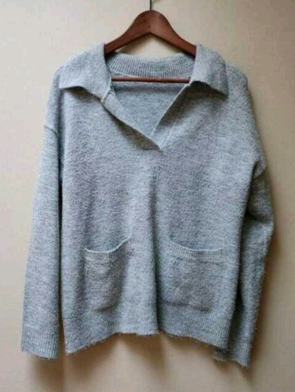 5/$25 Grey Collar Sweater